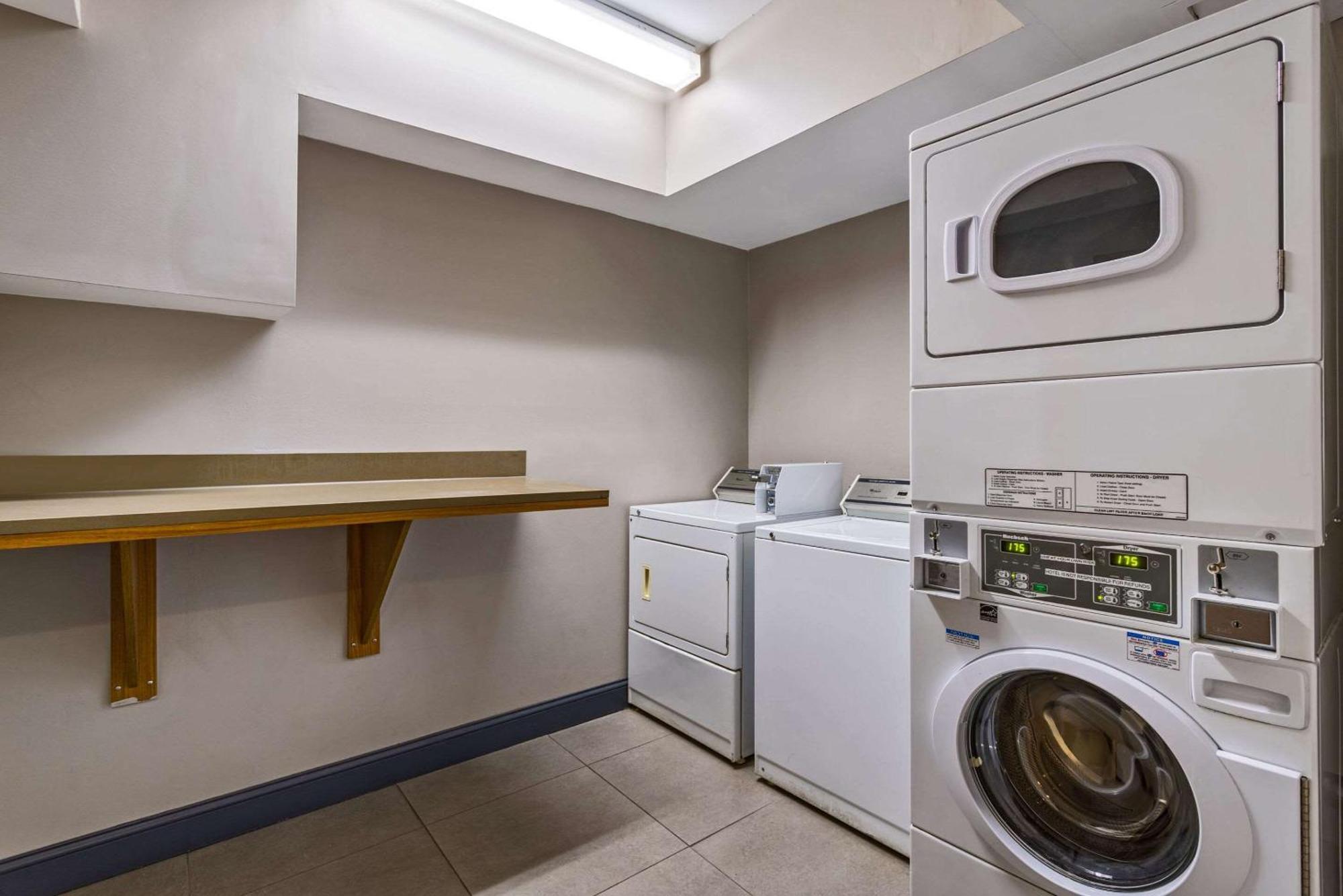 Country Inn & Suites By Radisson, Salisbury, Md Bagian luar foto